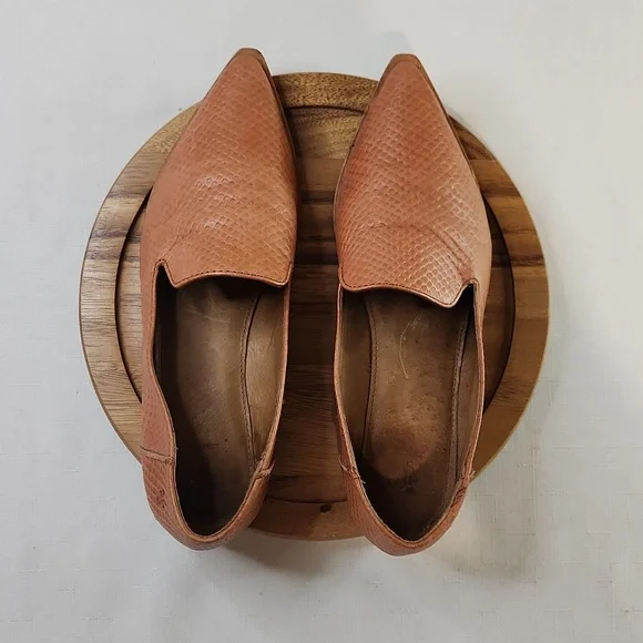 Frye Kenzie Venetian Brownish Orange Flats Size 6.5 - Picture 4 of 7